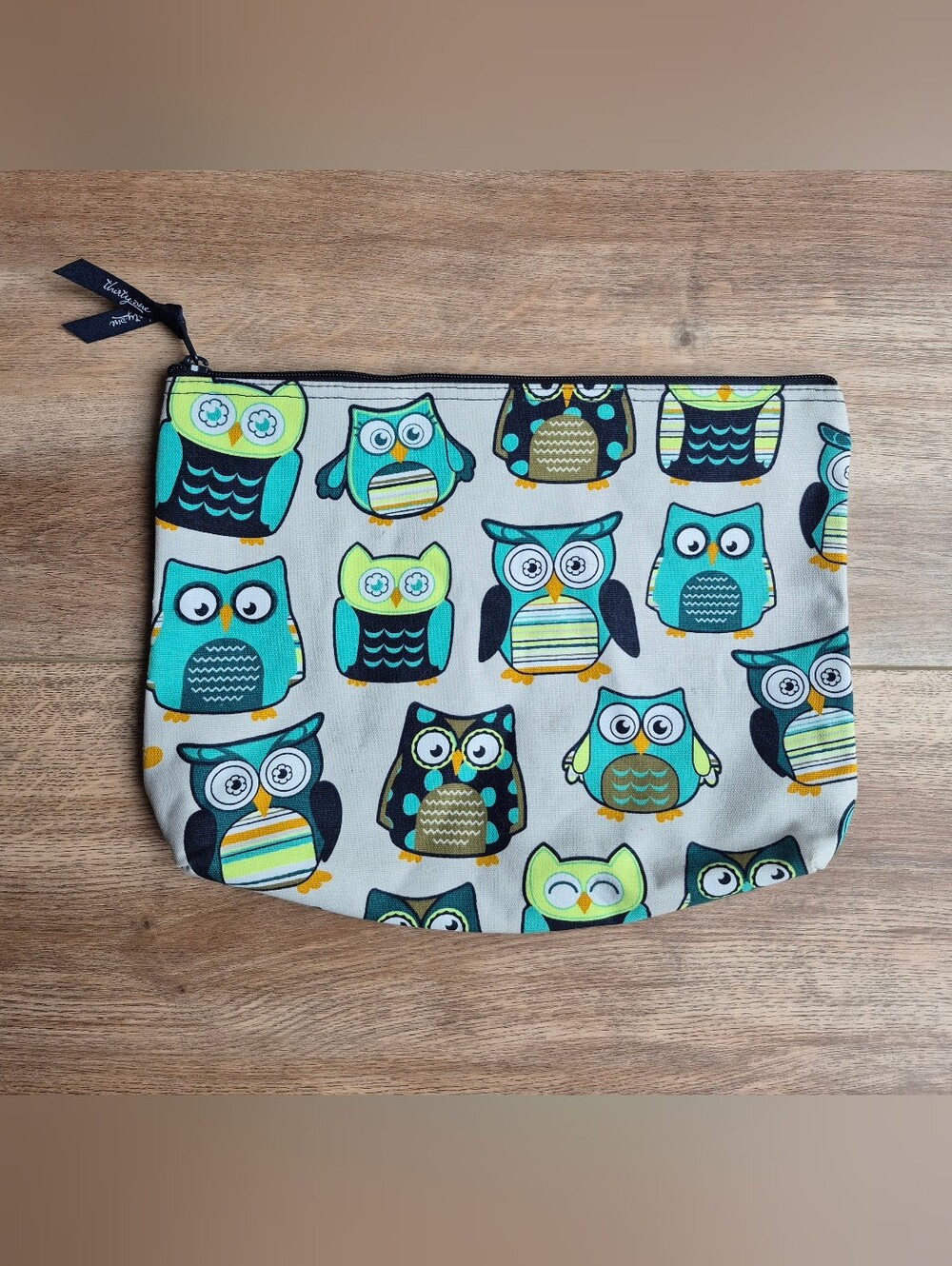 Thirty-One Owl Print Oversized Zip Pouch "Life's A Hoot" Retired Pattern